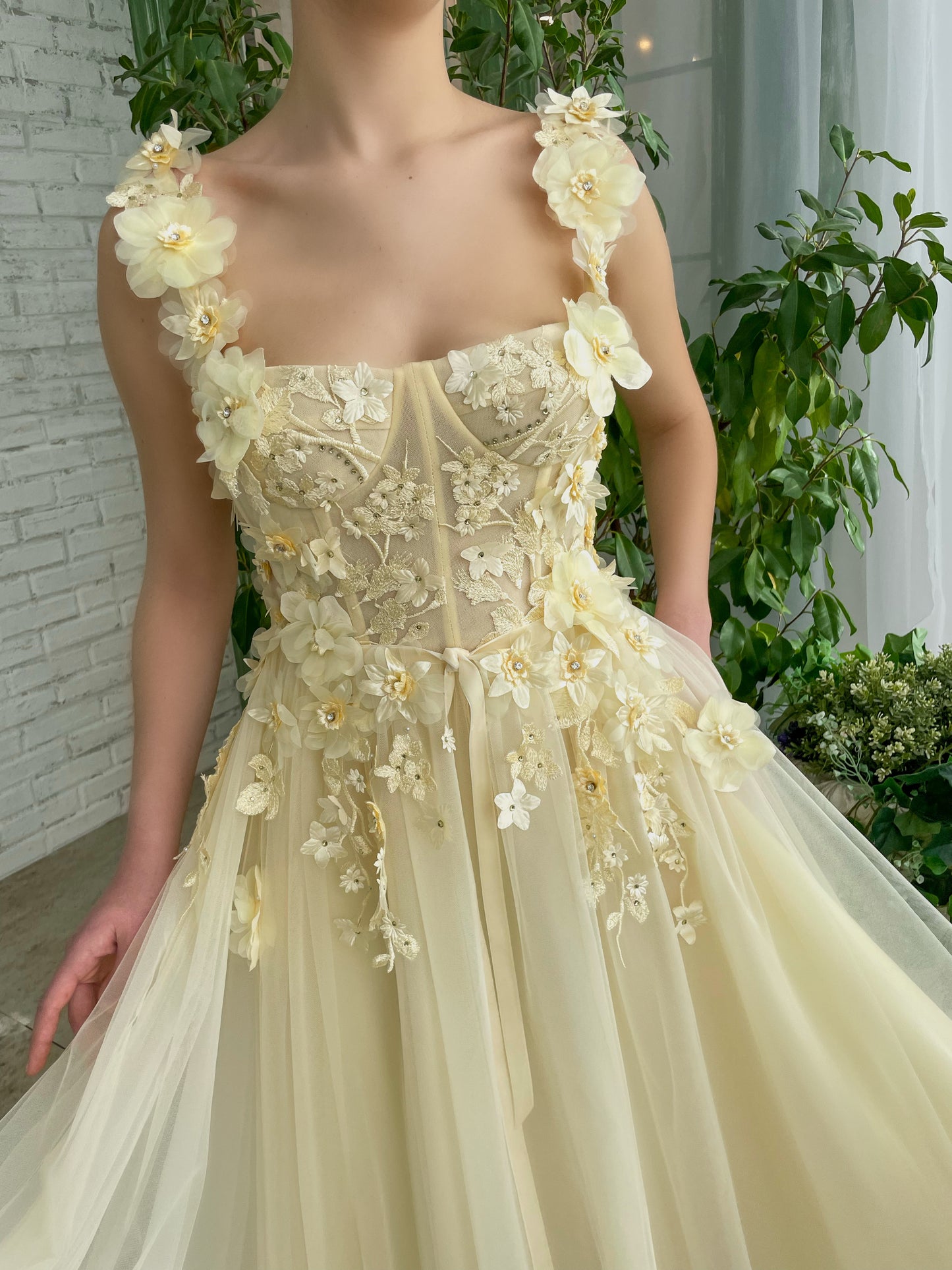 Yellow A-Line dress with straps, embroidery and flowers