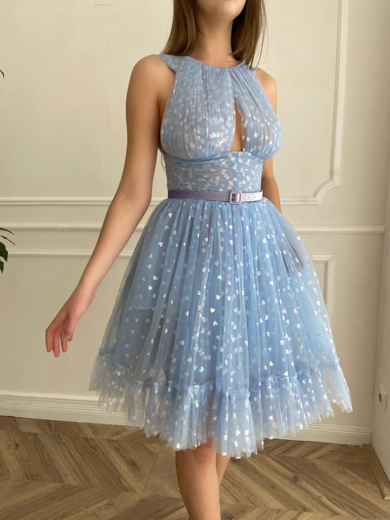 Blue mini dress with no sleeves, belt and hearty fabric
