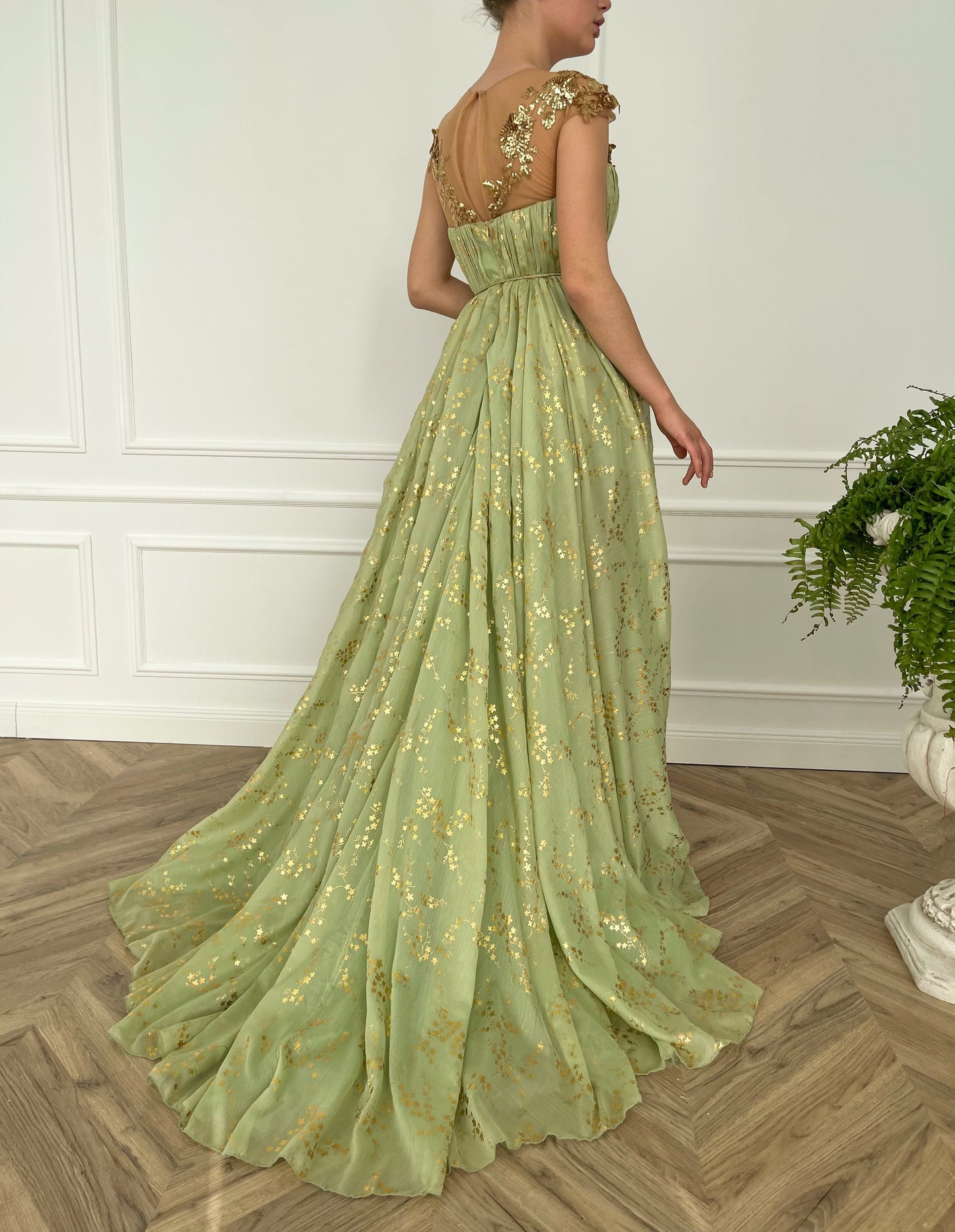 Green A-Line dress with cap sleeves, v-neck and embroidery
