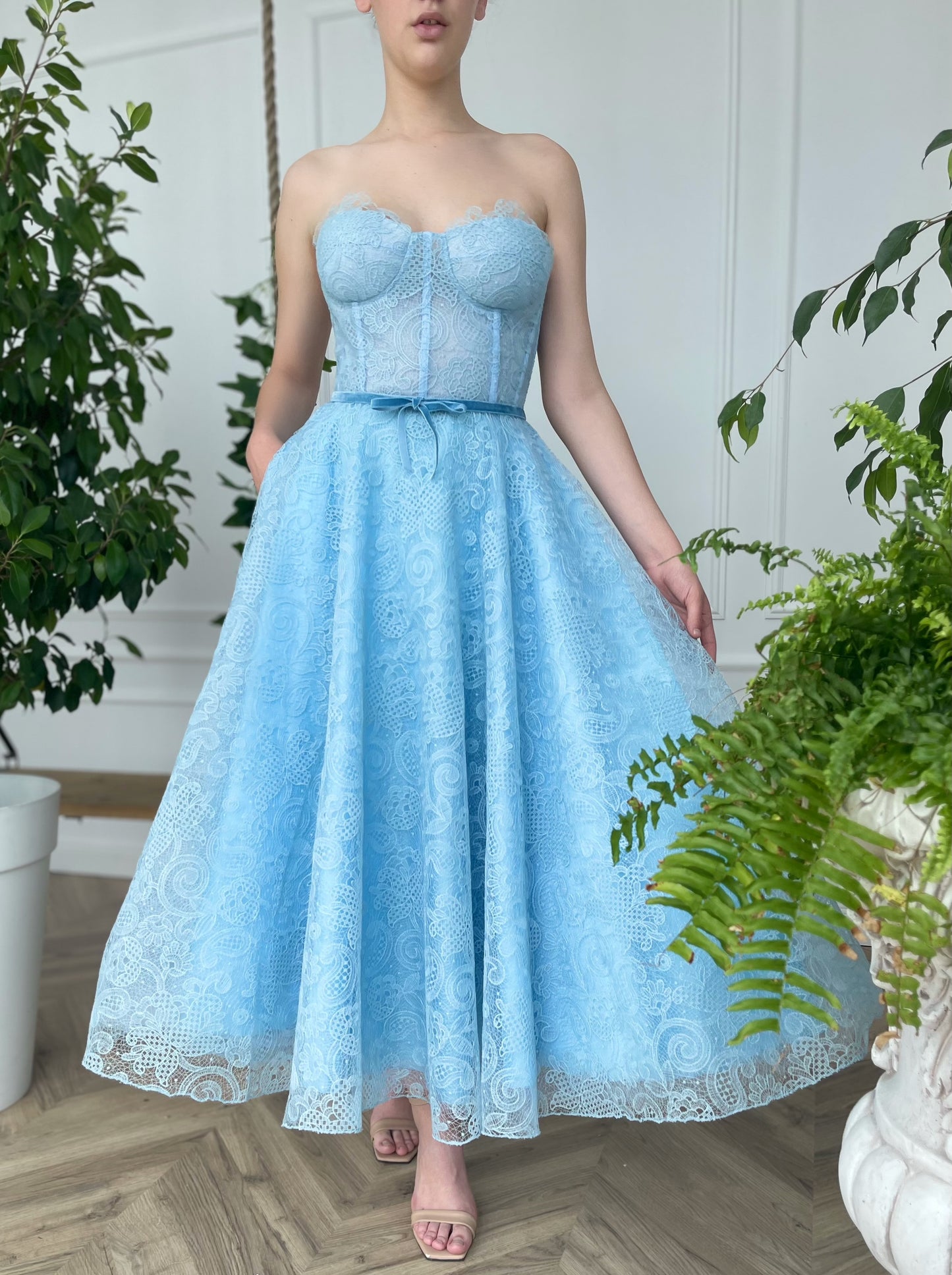 Blue midi dress with no sleeves