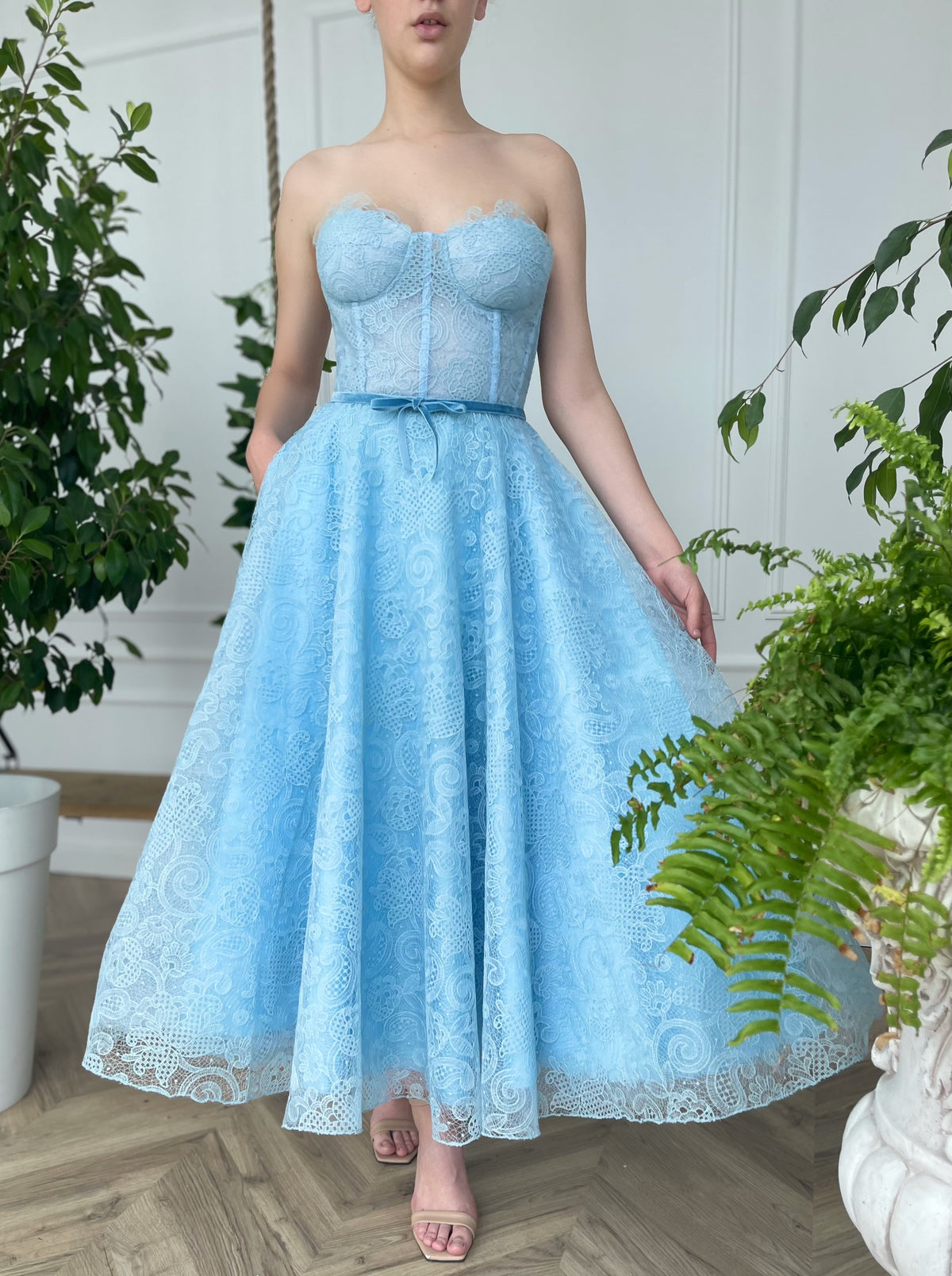 Blue midi dress with no sleeves