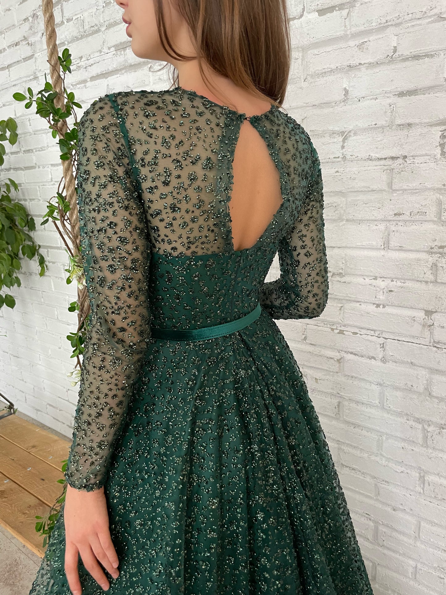 Green A-Line dress with belt and long sleeves