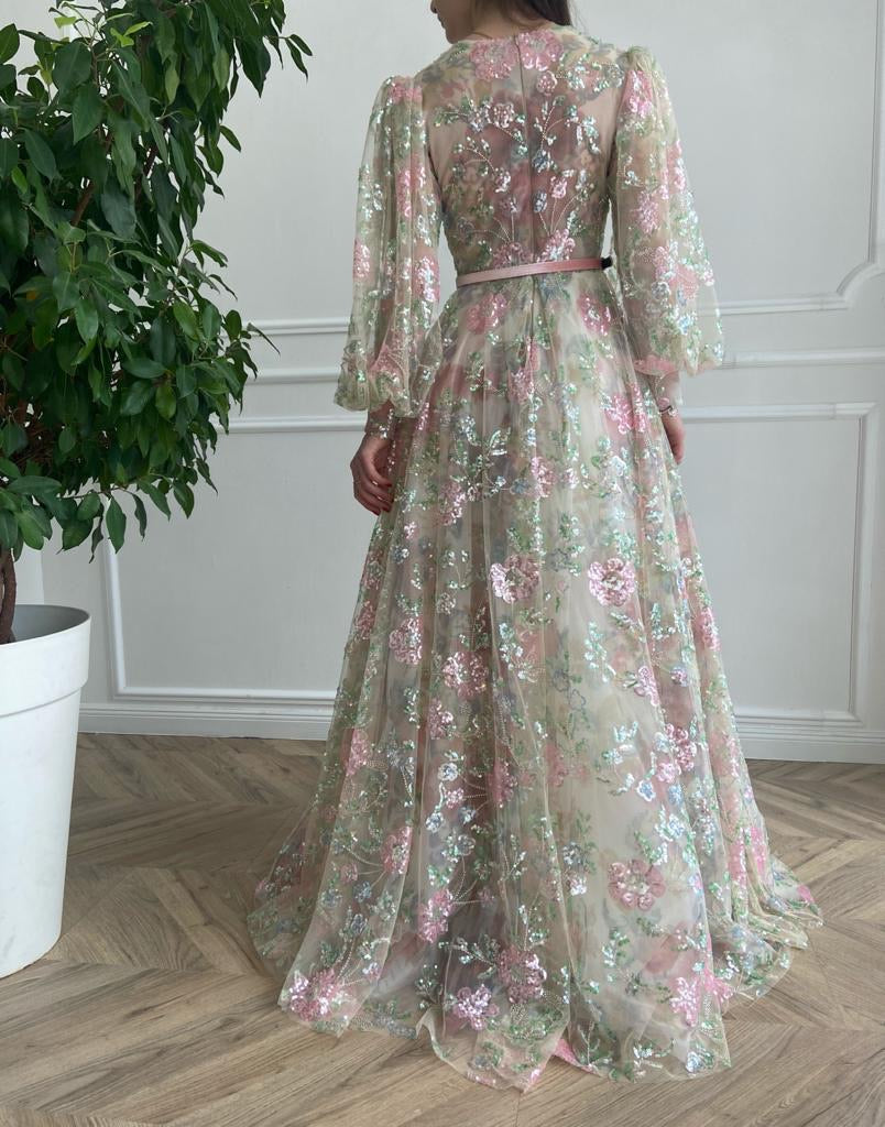 Colorful A-Line dress with belt and long sleeves