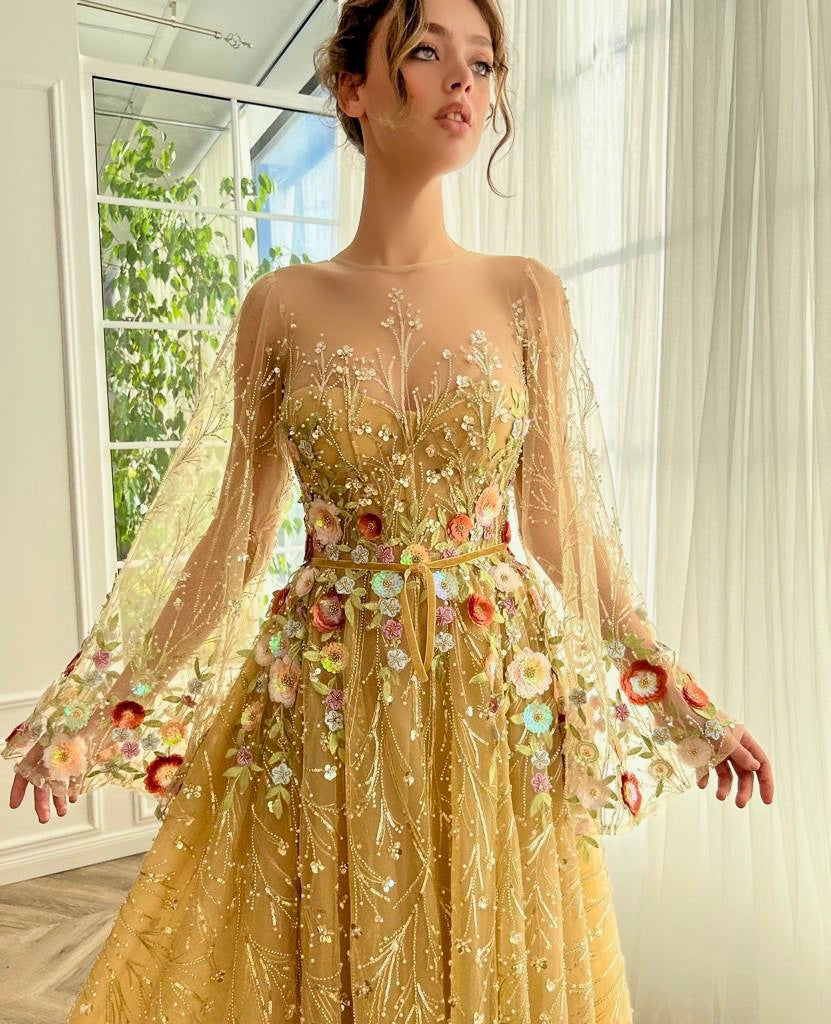 Gold A-Line dress with long sleeves, flowers and embroidery