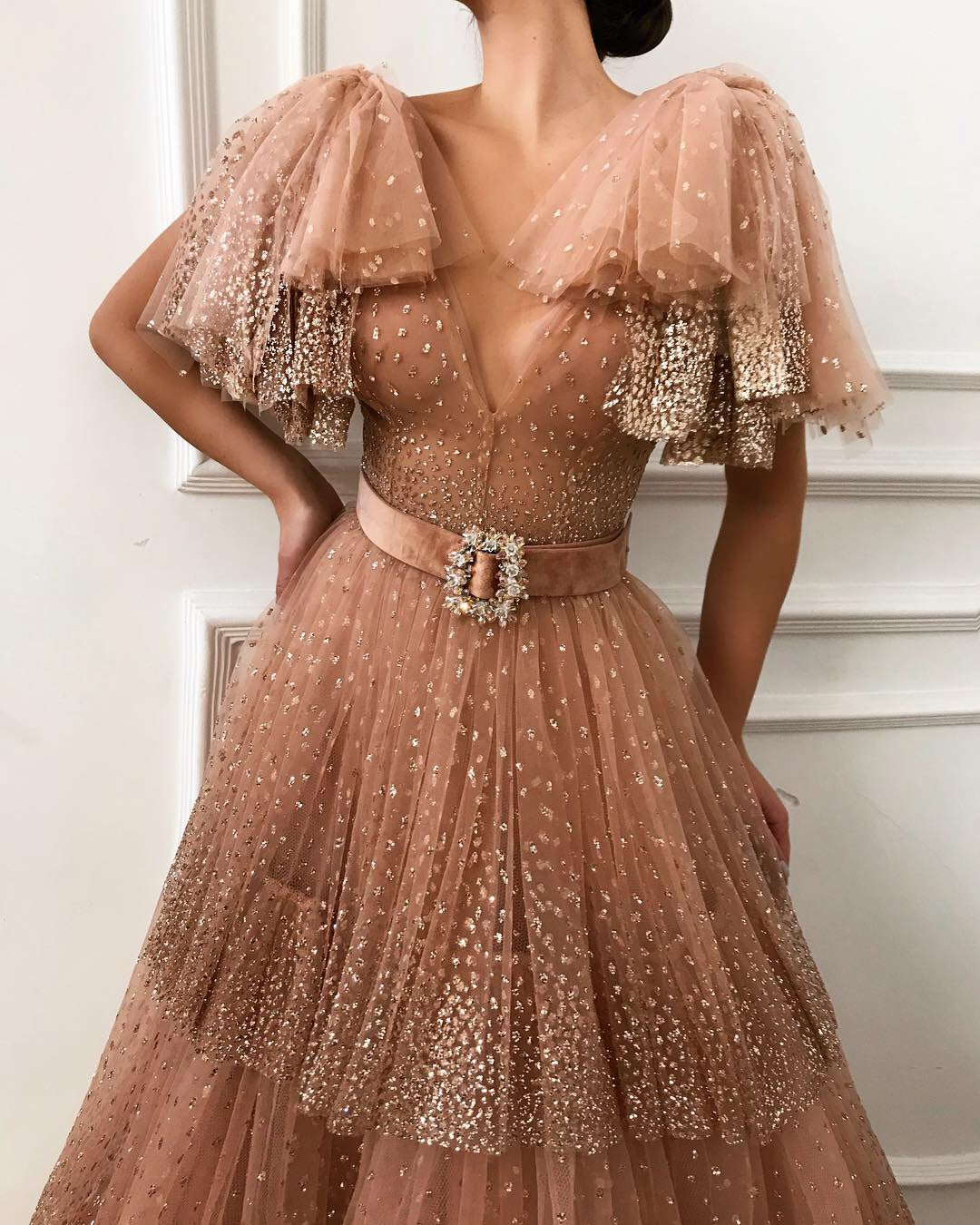 Pink A-Line dress with belt, short sleeves and v-neck